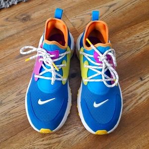 Nike Presto-Youth Size 6